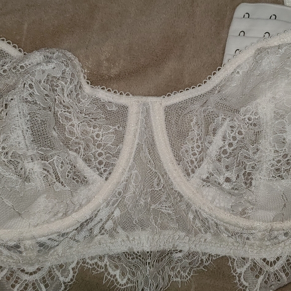VS bra push-up without padding white size 36ddd - Picture 7 of 9